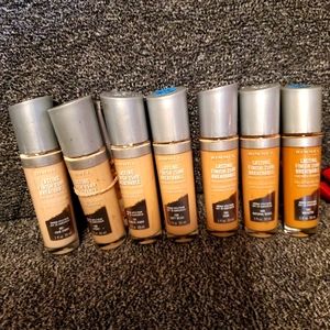 Rimmel foundation